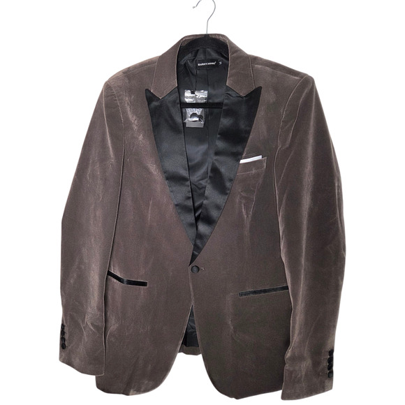 NWT Barry.Wang Velvet Blazer,Regular Fit Tuxedo Peaked Lapel Suit Jacket size M - Picture 1 of 3